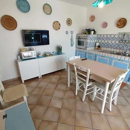 Il Frutto Del Fico D'india House, Quiet Place Between And Countryside, Tiriddo Porto Istana , Shared Swimming Pool ,only For Guests Lejlighed *