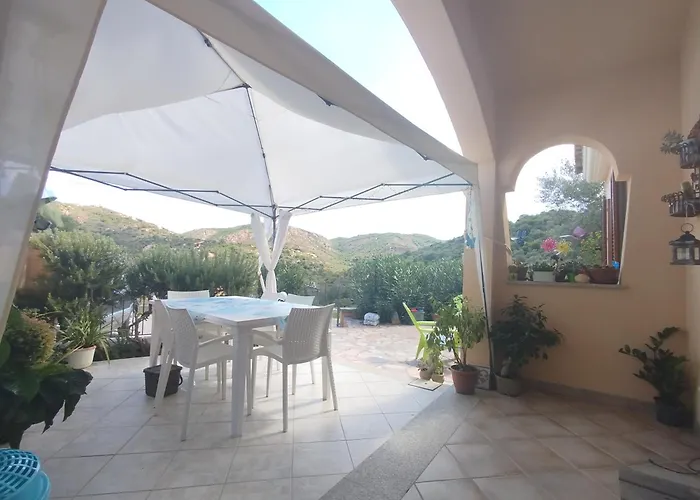 La Pala Del Fico D'india, Tiriddo Porto San Paolo, With Shared Swimming Pool Apartment