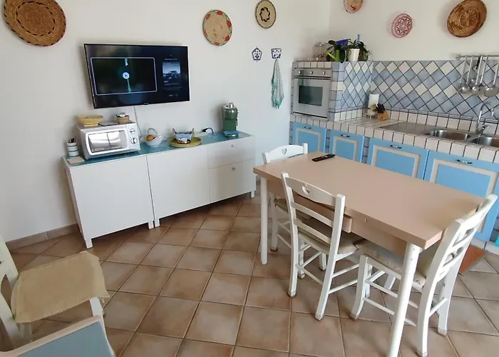 La Pala Del Fico D'india, Tiriddo Porto San Paolo, With Shared Swimming Pool Apartment *